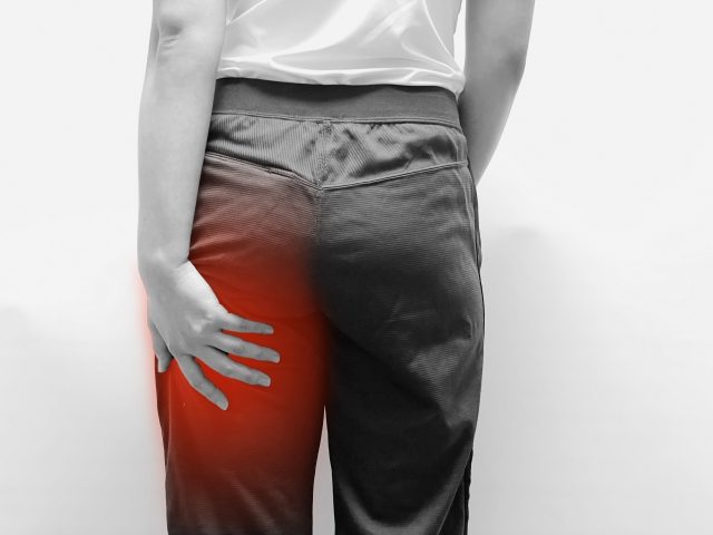 すべり症と診断され左臀部～左脚の痛み痺れによる歩行困難　50代　男性